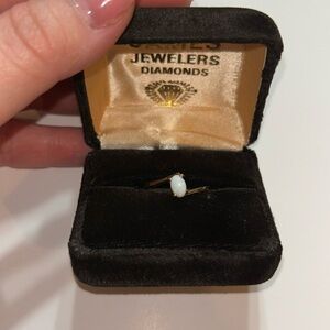 10k gold opal ring